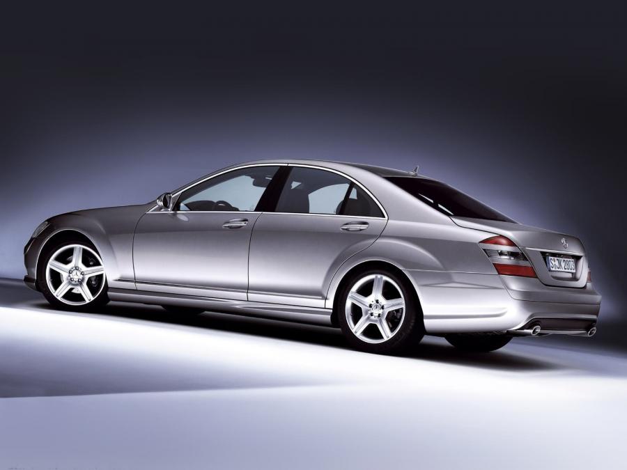  Mercedes-Benz S600 AMG Sports Package 2006 года  (фото 2 из 2)